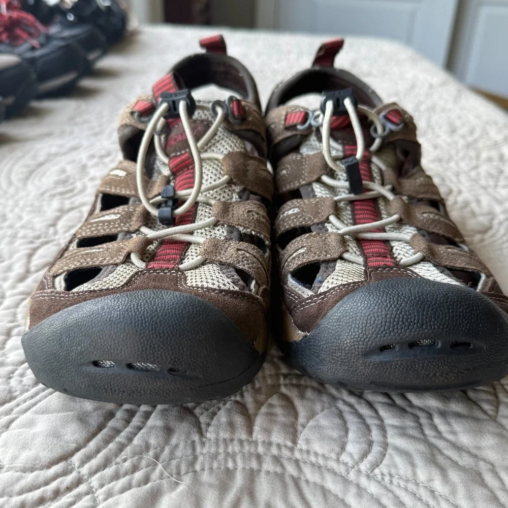 Khombu Men's Closed Toe Water Hiking Sandals Adjustable Size 10. #696736 Brown